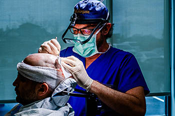 The American Academy of Hair Restoration Surgery (AAHRS) is led by Dr. Ken Anderson in Alpharetta, GA.