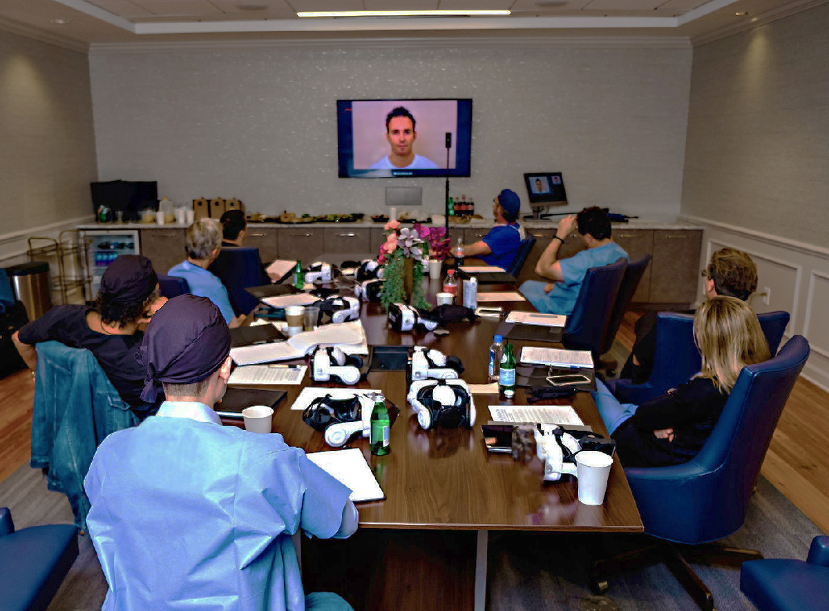 Dr. Ken Anderson teaches a Masters’ Class at the American Academy of Hair Restoration Surgery (AAHRS) in Alpharetta, GA in 2019.